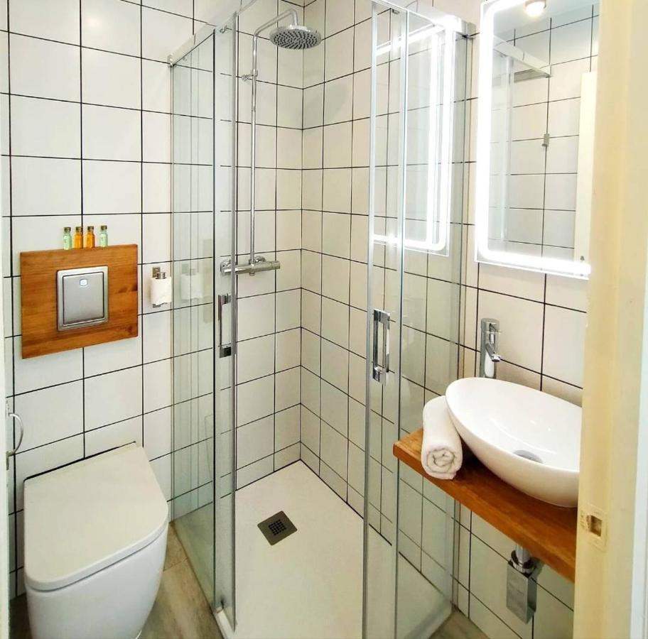 סנטיאגו דה קומפוסטלה Hostal Mafer מראה חיצוני תמונה