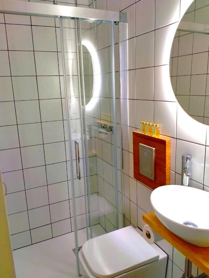 סנטיאגו דה קומפוסטלה Hostal Mafer מראה חיצוני תמונה