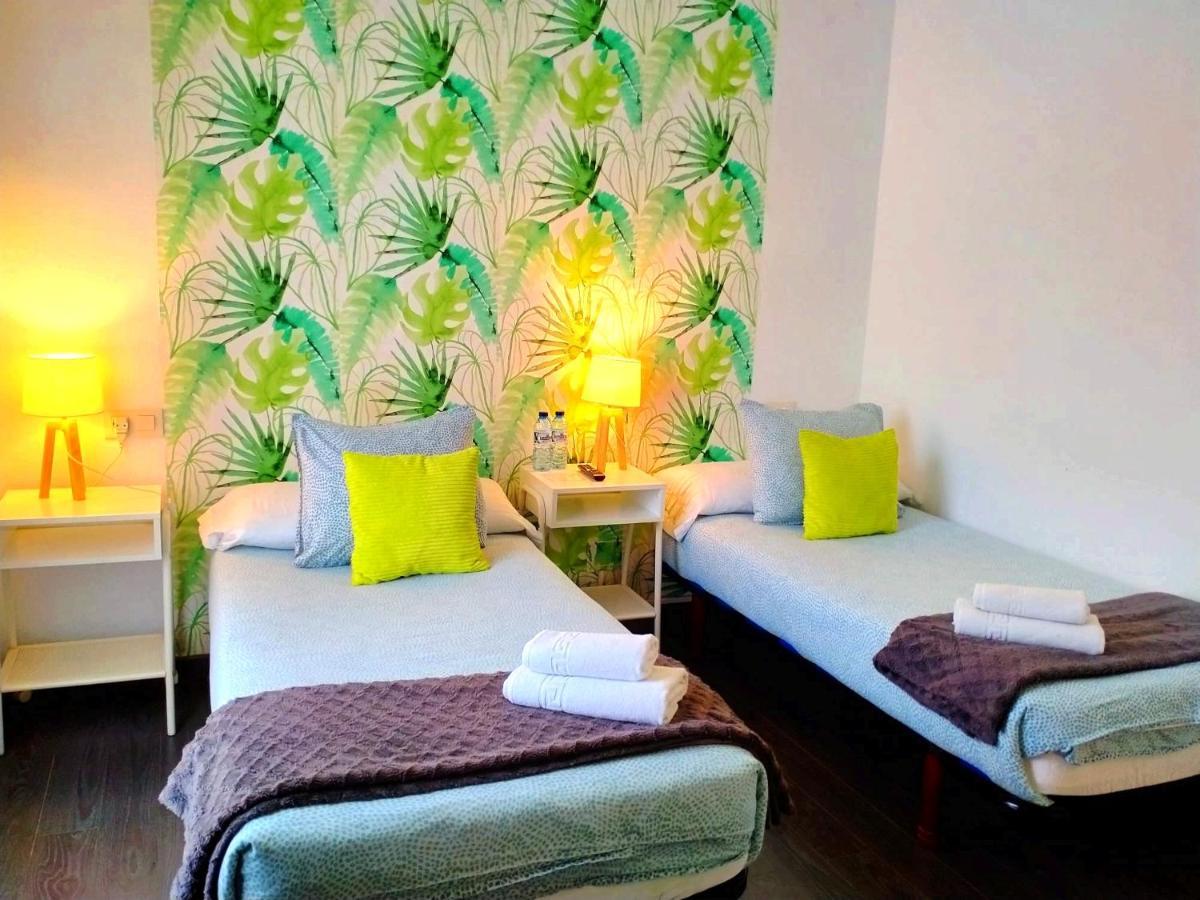 סנטיאגו דה קומפוסטלה Hostal Mafer מראה חיצוני תמונה